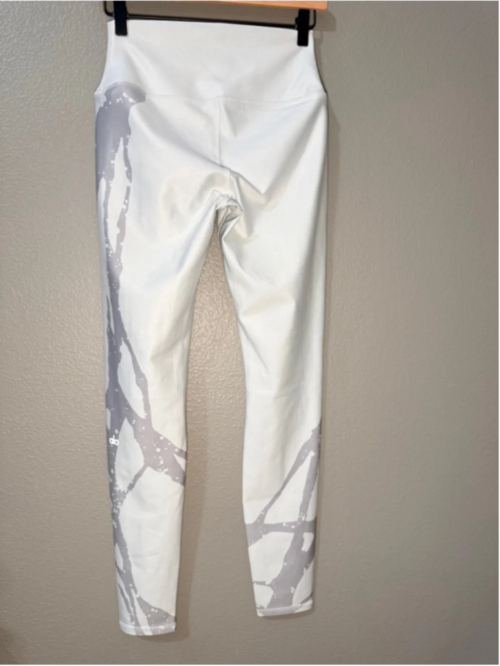 Women's Alo Yoga White & Gray Splatter High-Waist airlift Leggings L